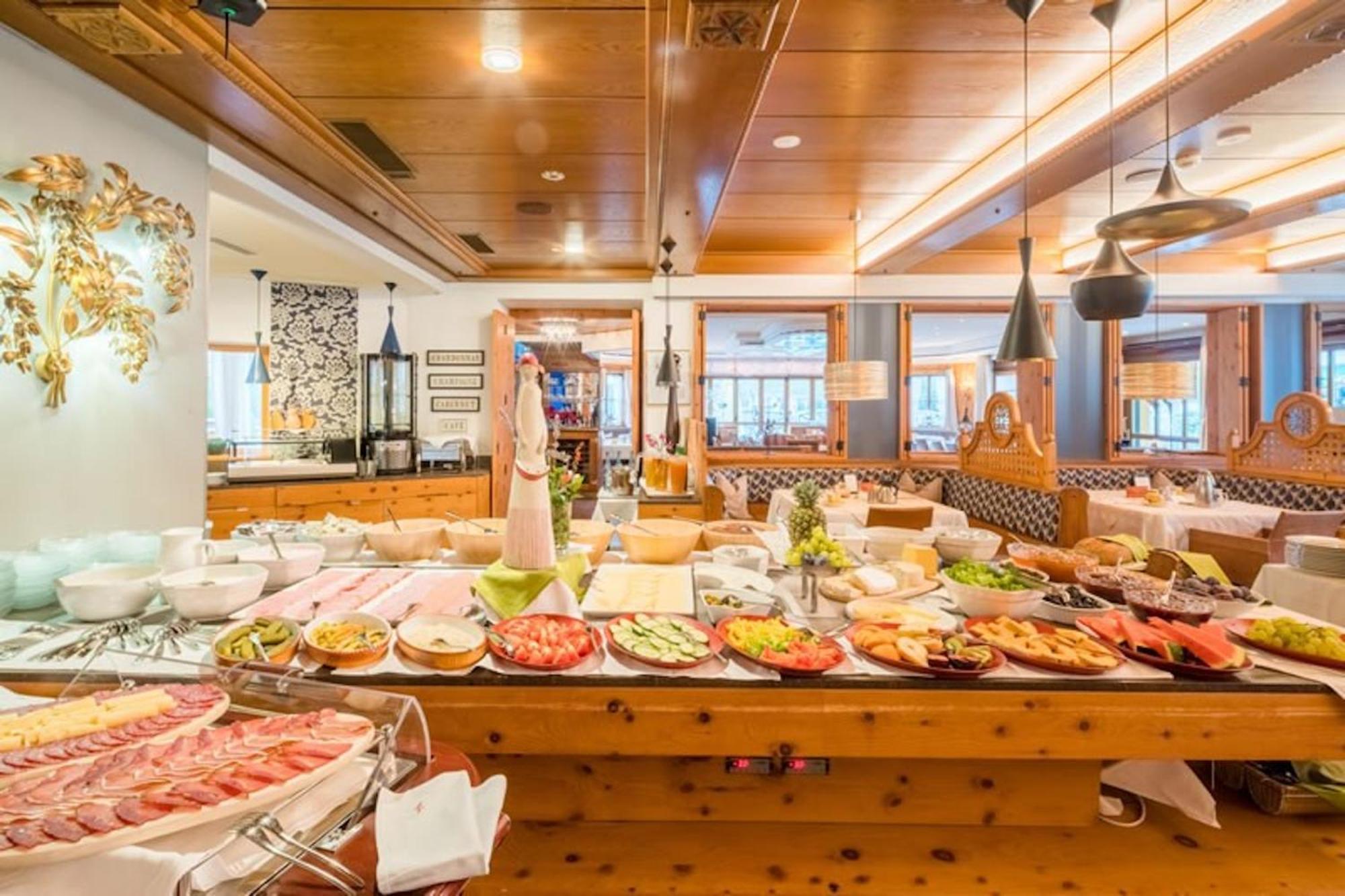 维达莱蓝道尔霍夫酒店 斯拉德明 外观 照片