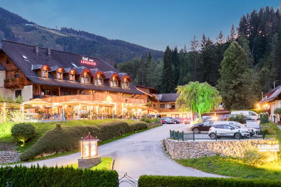 维达莱蓝道尔霍夫酒店 斯拉德明 外观 照片